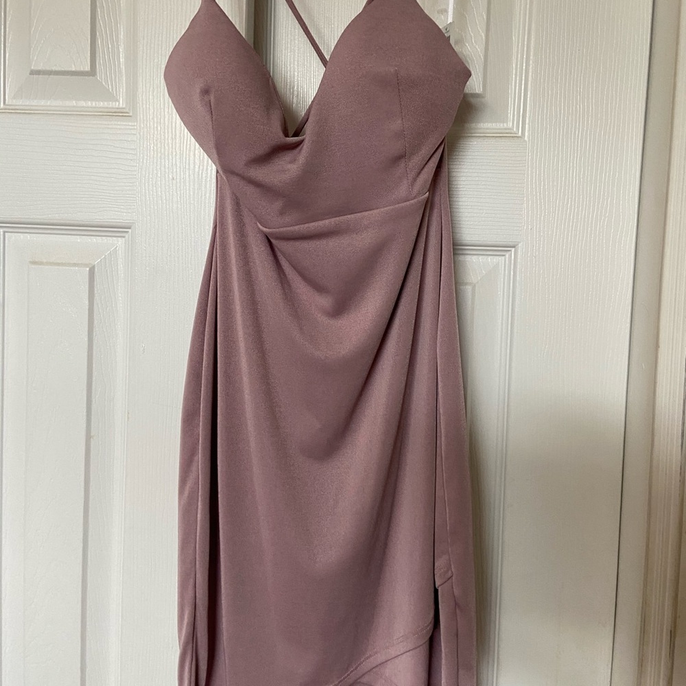 Dress with crossed strap back